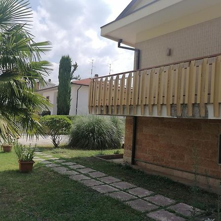 B&B Villaggio Sole Σουλμόνα Εξωτερικό φωτογραφία